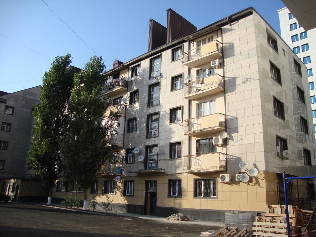 2-К Квартира На Орзамиева 50 Groznyy Exterior foto